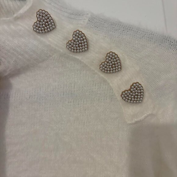 Zara white fuzzy sweater with heart details on neckline - Picture 3 of 6